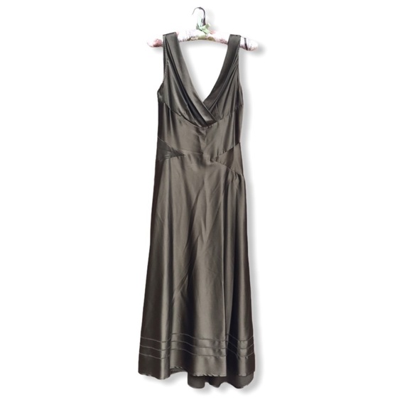 Diane von Furstenberg NEW Olive Silk Dress 6 XS - Picture 3 of 12